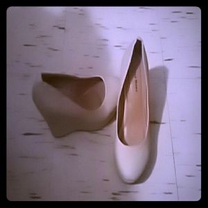 Im selling Top Moda Heels